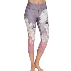 Calia by Carrie Underwood Printed Filament legging